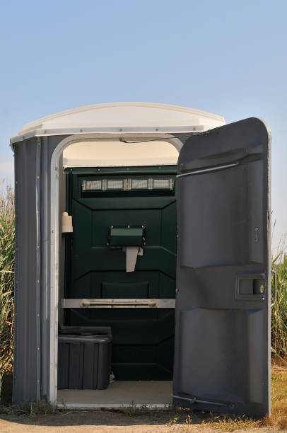 Best Portable toilet rental cost  in Ferguson, MO